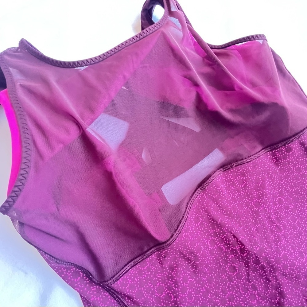 Lululemon Purple Sporty Top Size 12 – Excellent Condition - Picture 2 of 10